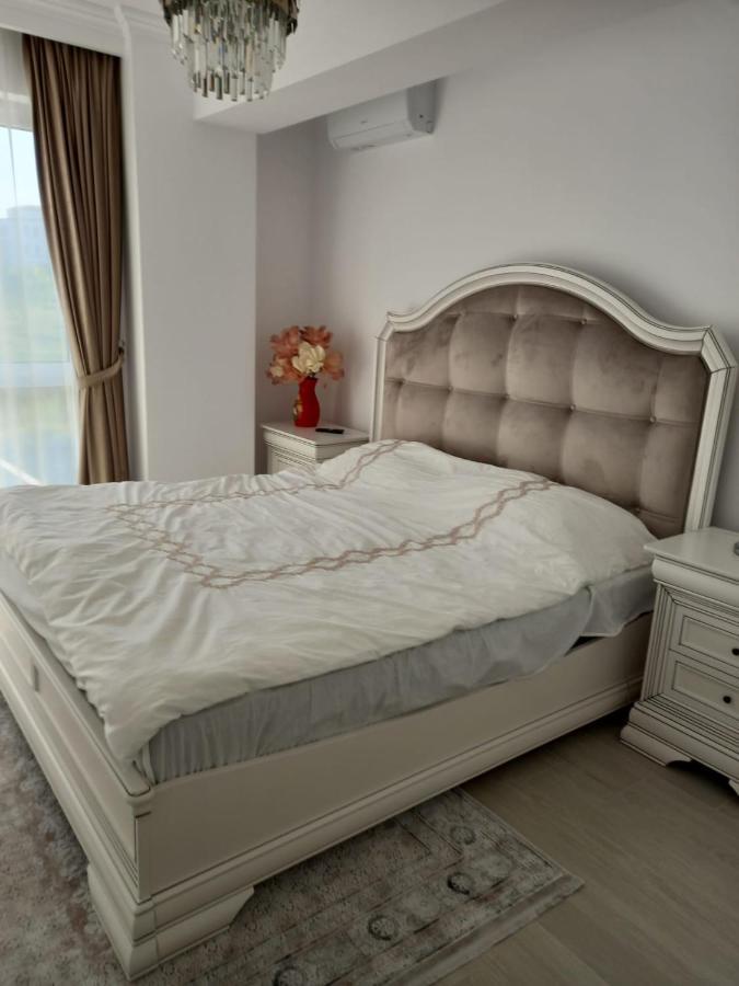 Campus Apartment Constanta Exterior photo